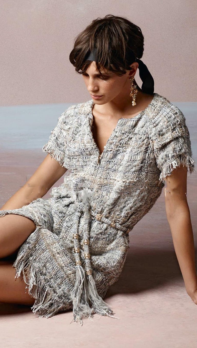 Robe tweed chanel store