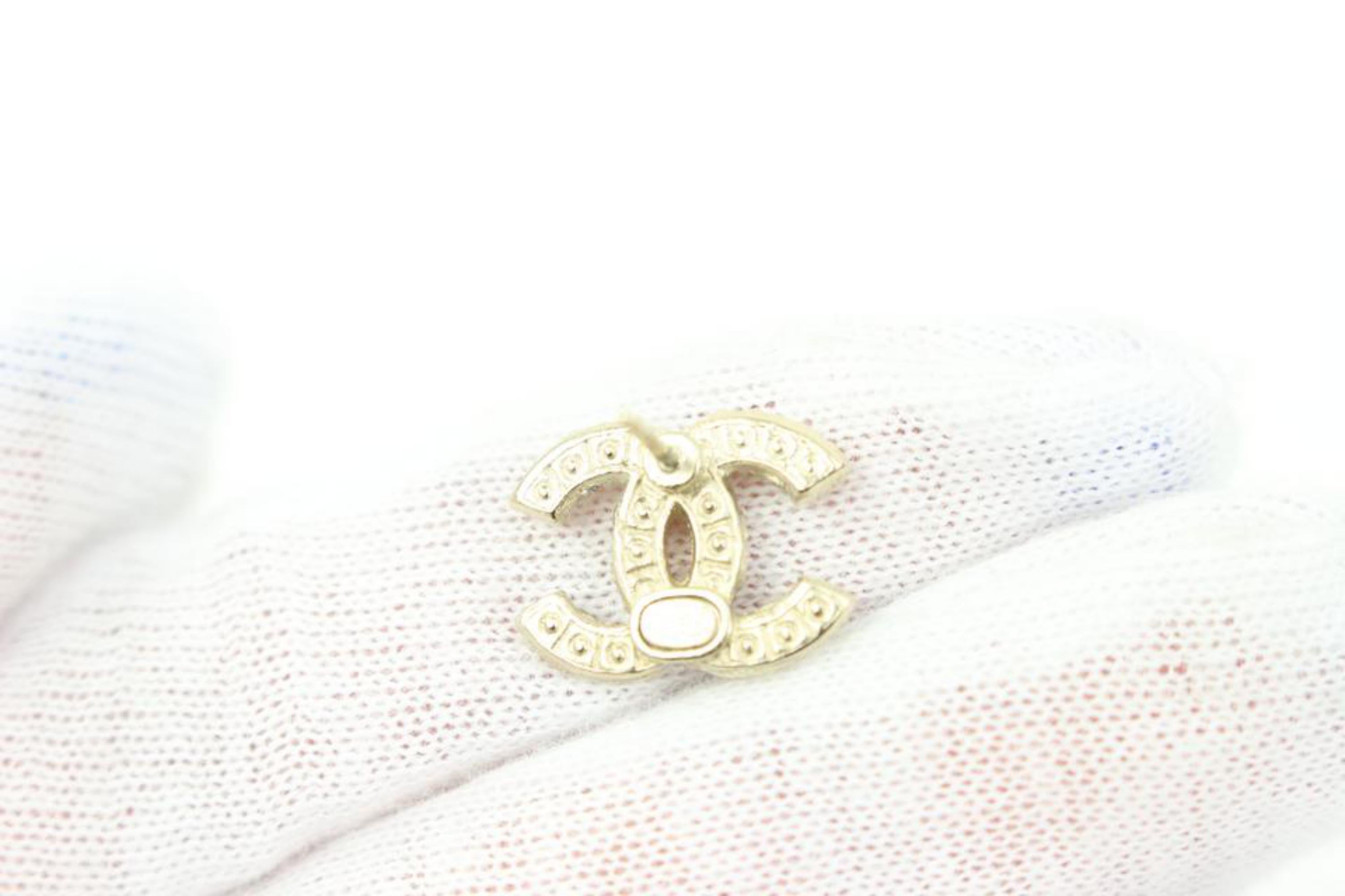 Chanel A 22V Pearl x Gold CC Logo Pierce Earrings 96ck329s 4