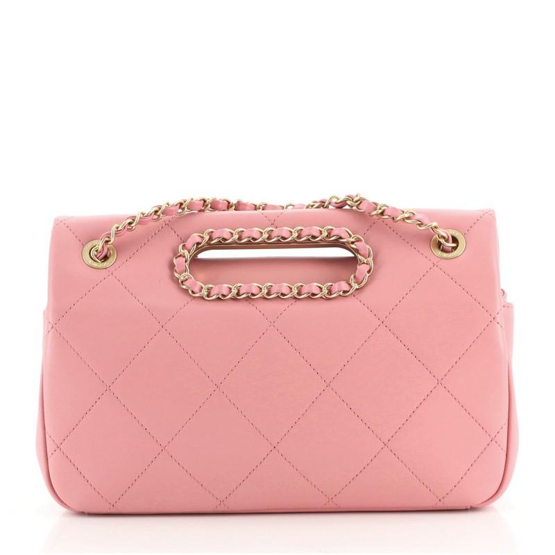 Chanel A Real Catch Klappe Tasche gesteppt Lammfell Medium im Zustand „Gut“ in NY, NY
