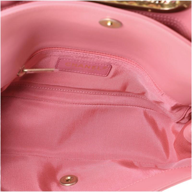 Chanel A Real Catch Klappe Tasche gesteppt Lammfell Medium 1