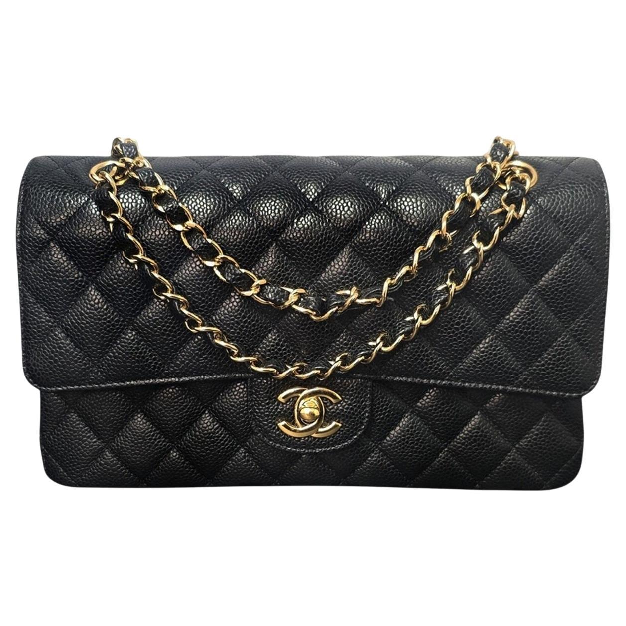 Chanel  A01112 Classic Quilted Caviar Medium Double Flap Bag For Sale