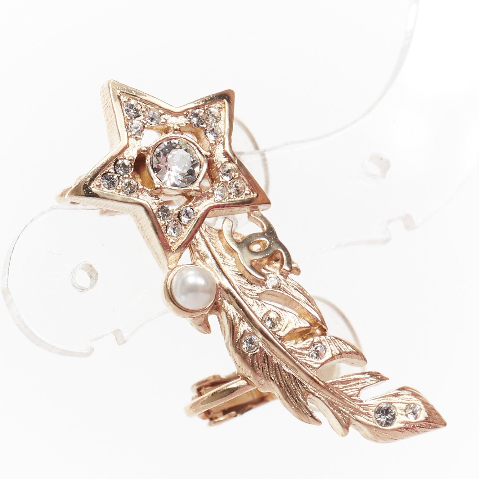CHANEL A19 Shootting Star gold CC logo irregular clip on earring cuffs Pair For Sale 2