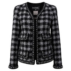 CHANEL Ad Campaign CC Gripoix Buttons Black Tweed Jacket 36 FR