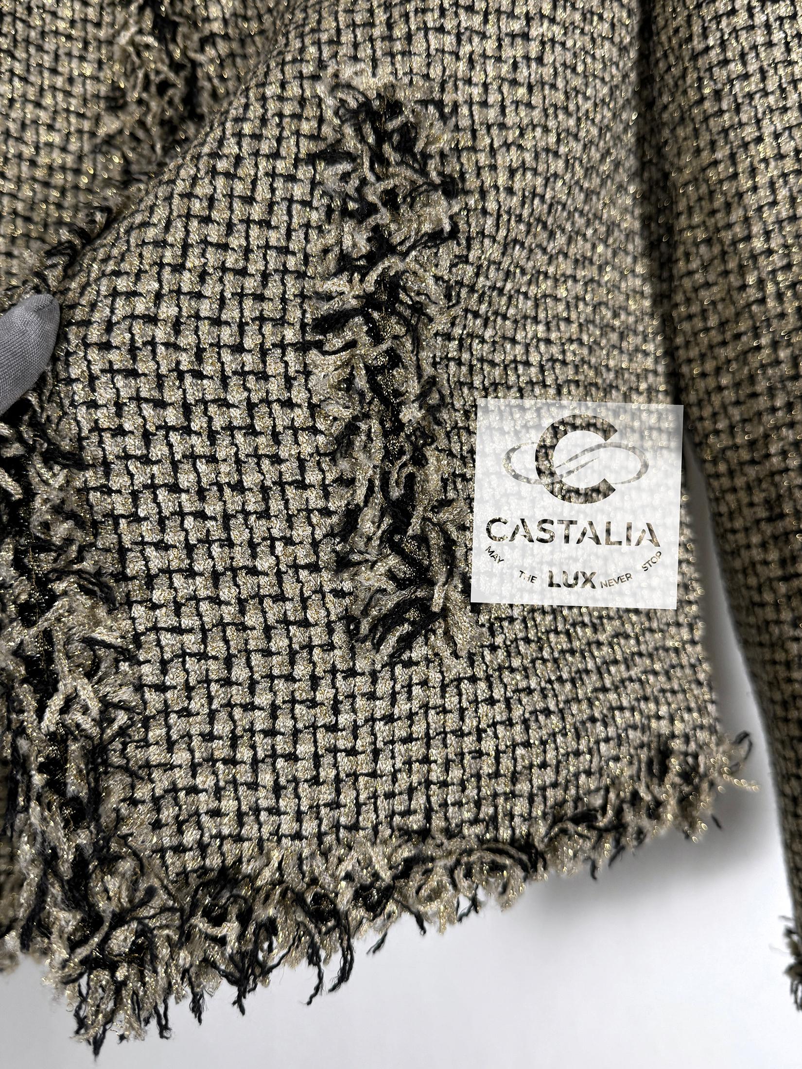 Chanel Ad Campaign Schimmernde Tweed-Jacke 38 FR im Angebot 9