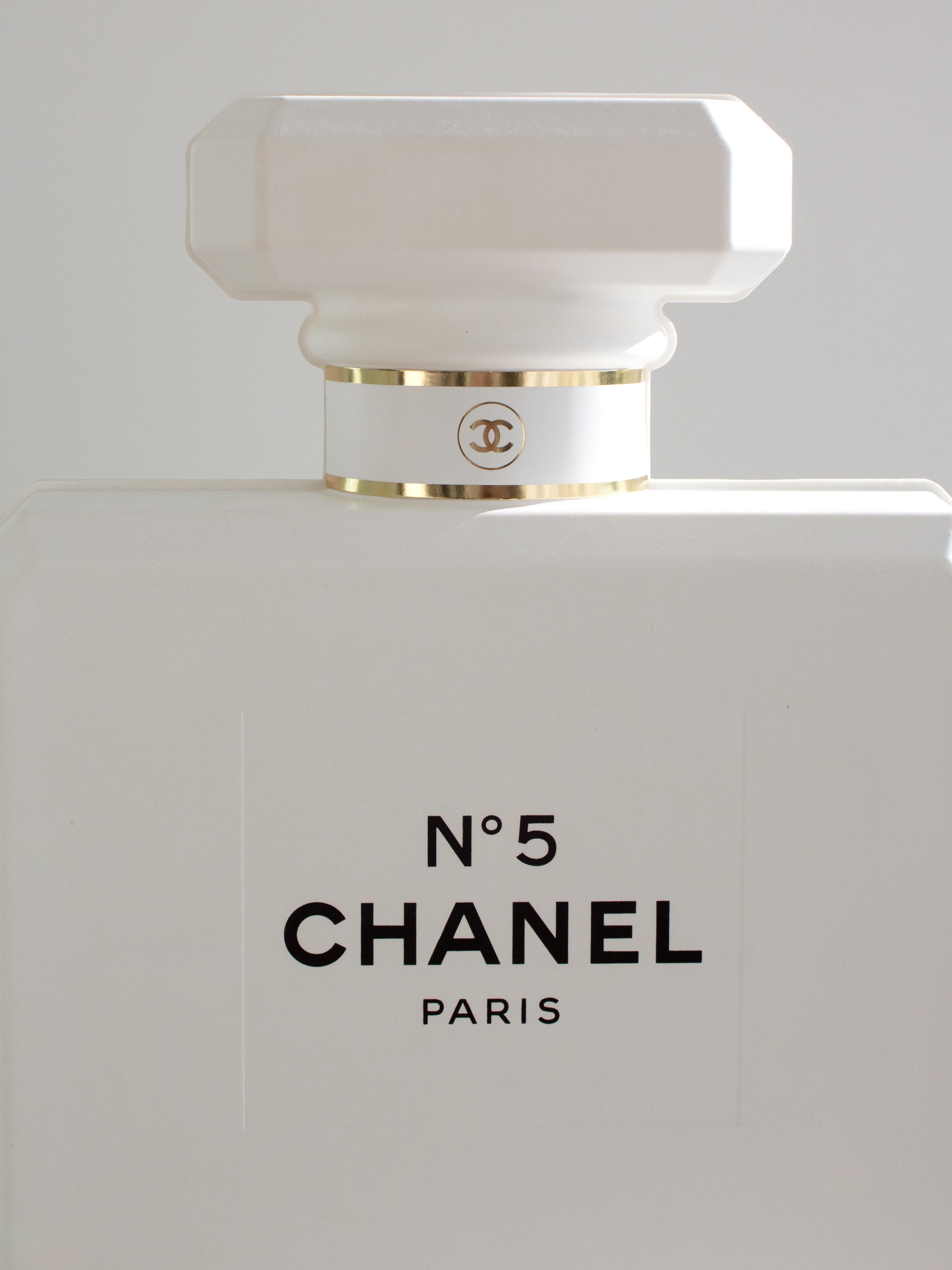 Chanel Advent Calendar Christmas édition limitée N5, pièce de collection du 100e anniversaire Unisexe en vente