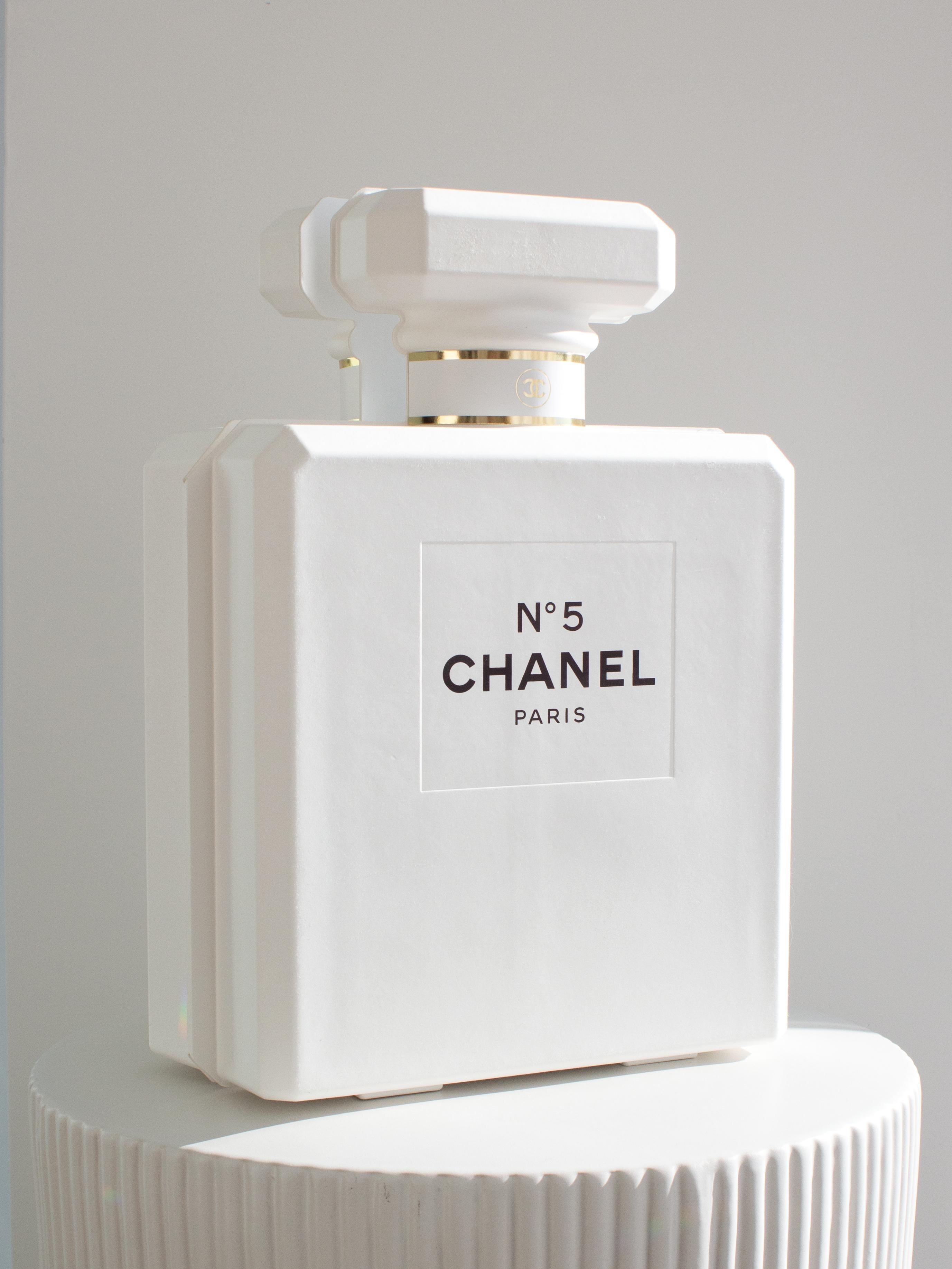 Chanel Advent Calendar Christmas édition limitée N5, pièce de collection du 100e anniversaire en vente 1
