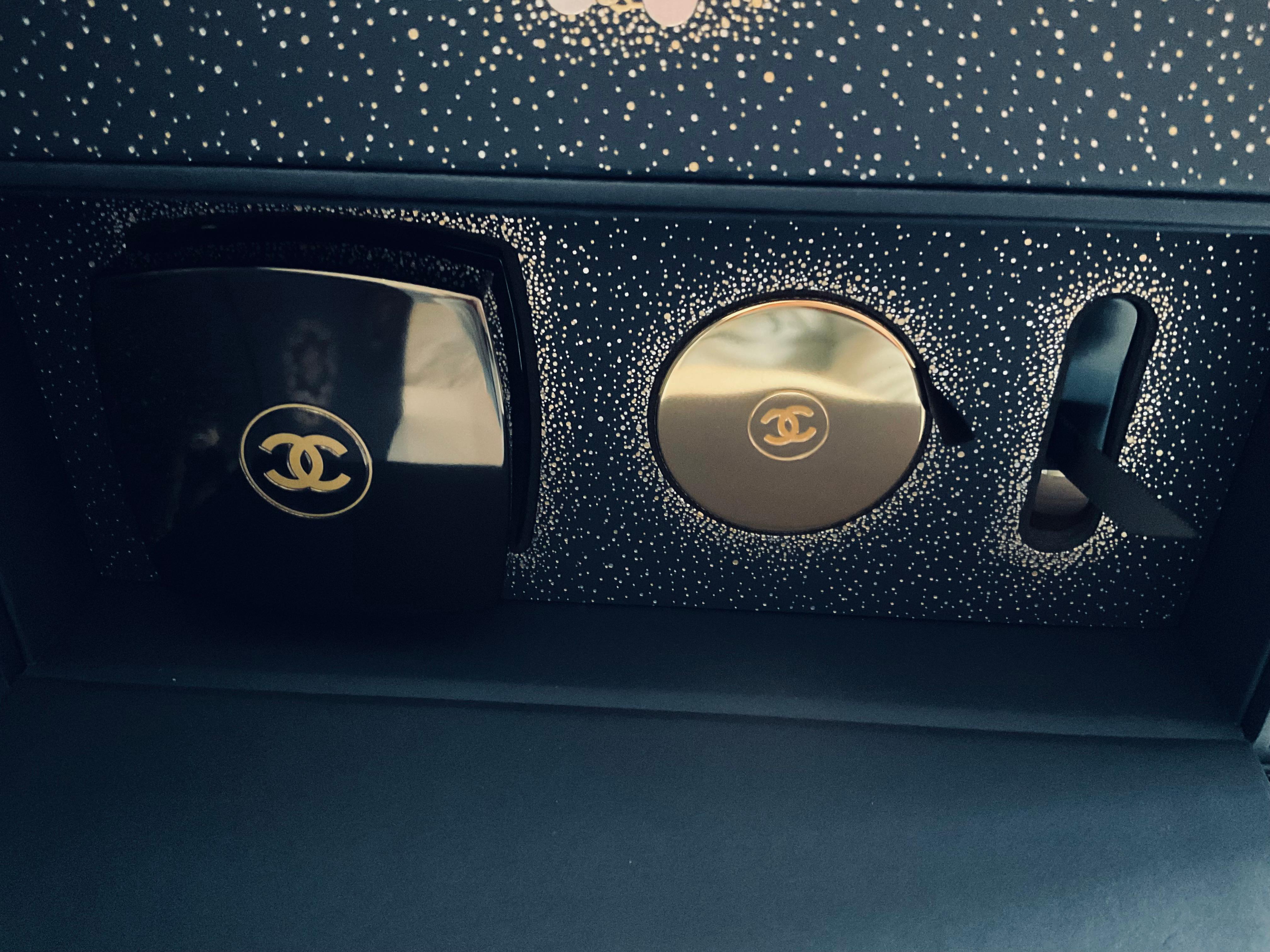 Chanel Advent Calendar Christmas Ultra-Rare Worldwide Exclusive 2025 im Angebot 8