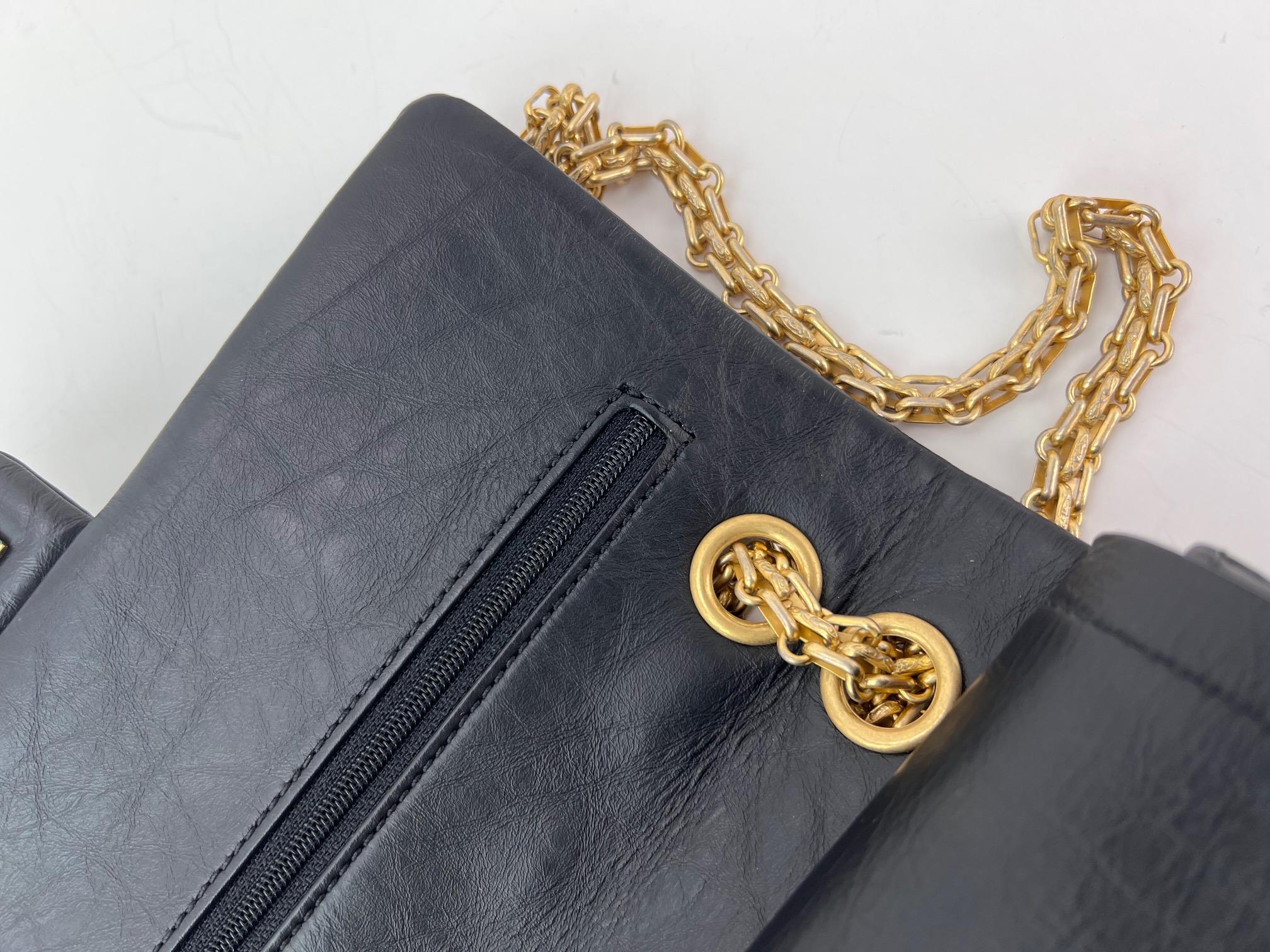 Chanel Aged Calfskin Quilted Casino 2.55 Reissue 225 Flap Black Shoulder Bag For Sale 6