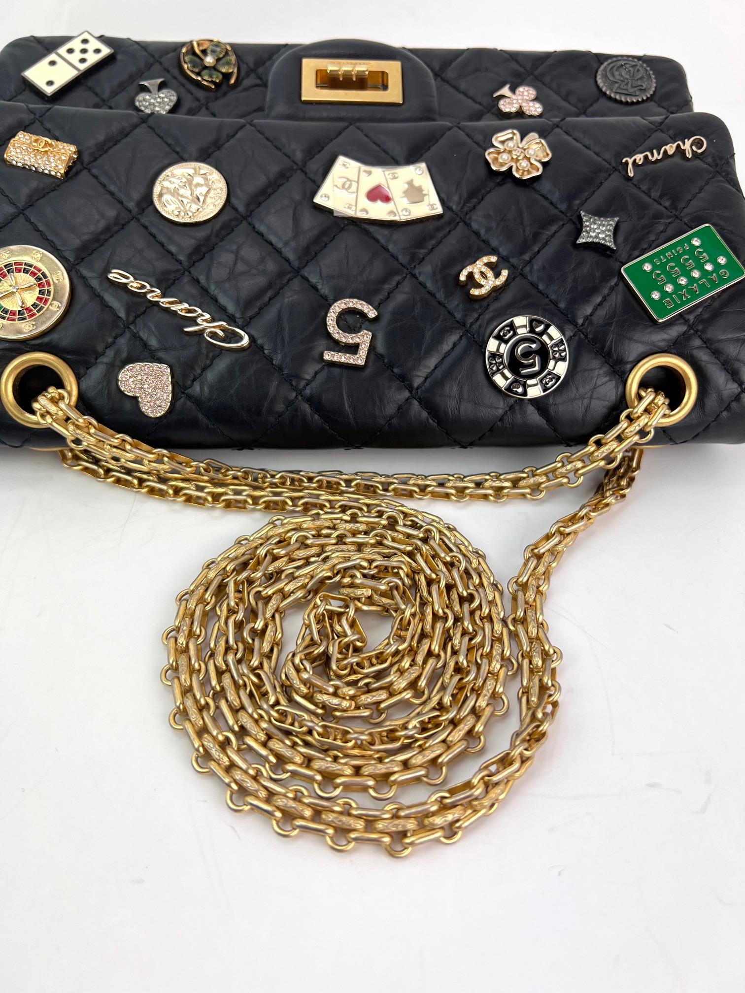 Chanel Aged Calfskin Quilted Casino 2.55 Reissue 225 Flap Black Shoulder Bag For Sale 14