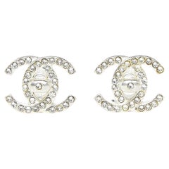 Chanel AH1996 Boucles Clips CC Turnlock Clip on earrings Silver Rhinestones