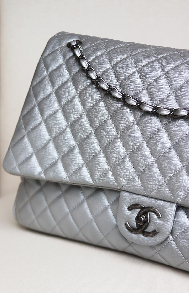 Chanel xxl airline classic flap bag hotsell