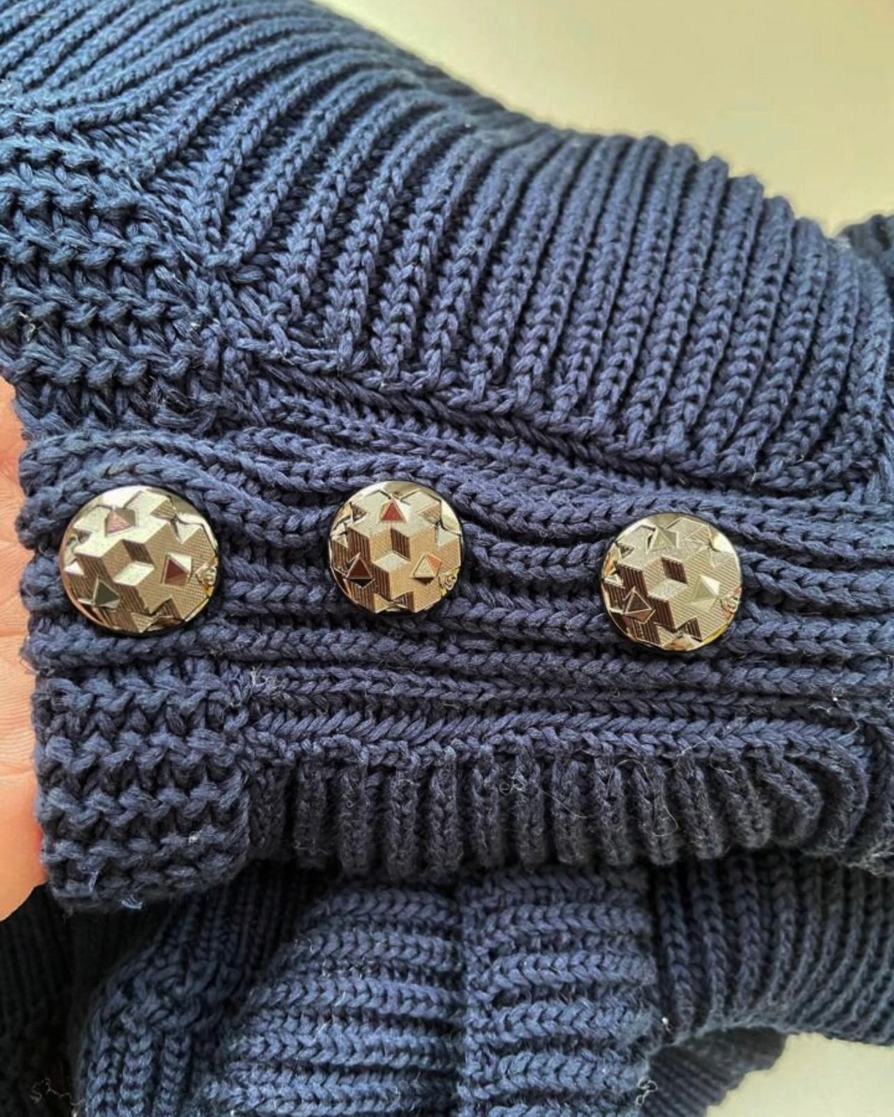 Chanel Airport Collection CC Pullover mit Knopfleisten 36 FR 3