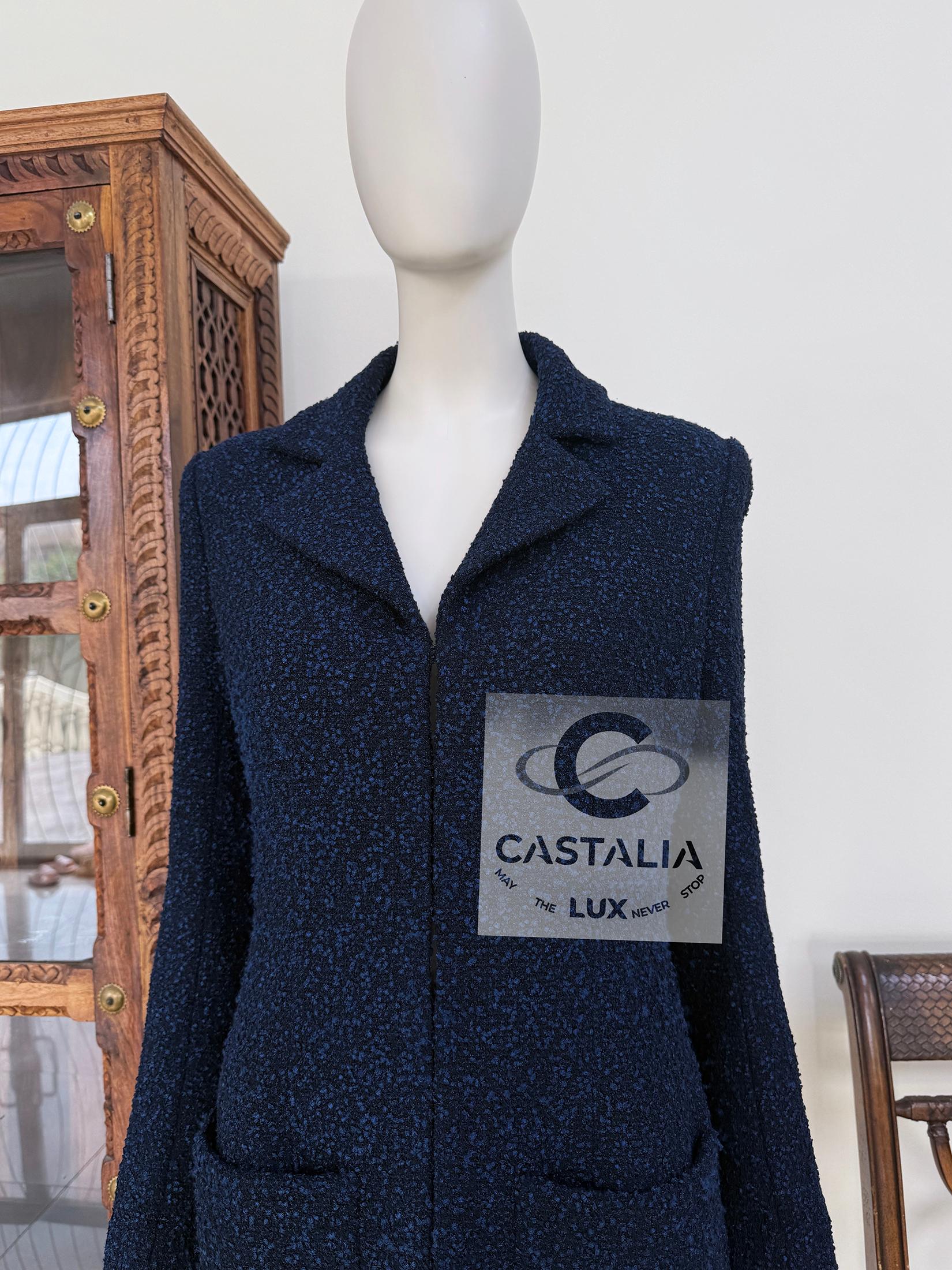 Chanel Airport Collection CC Buttons Navy Tweed Jacket 38 FR For Sale 6