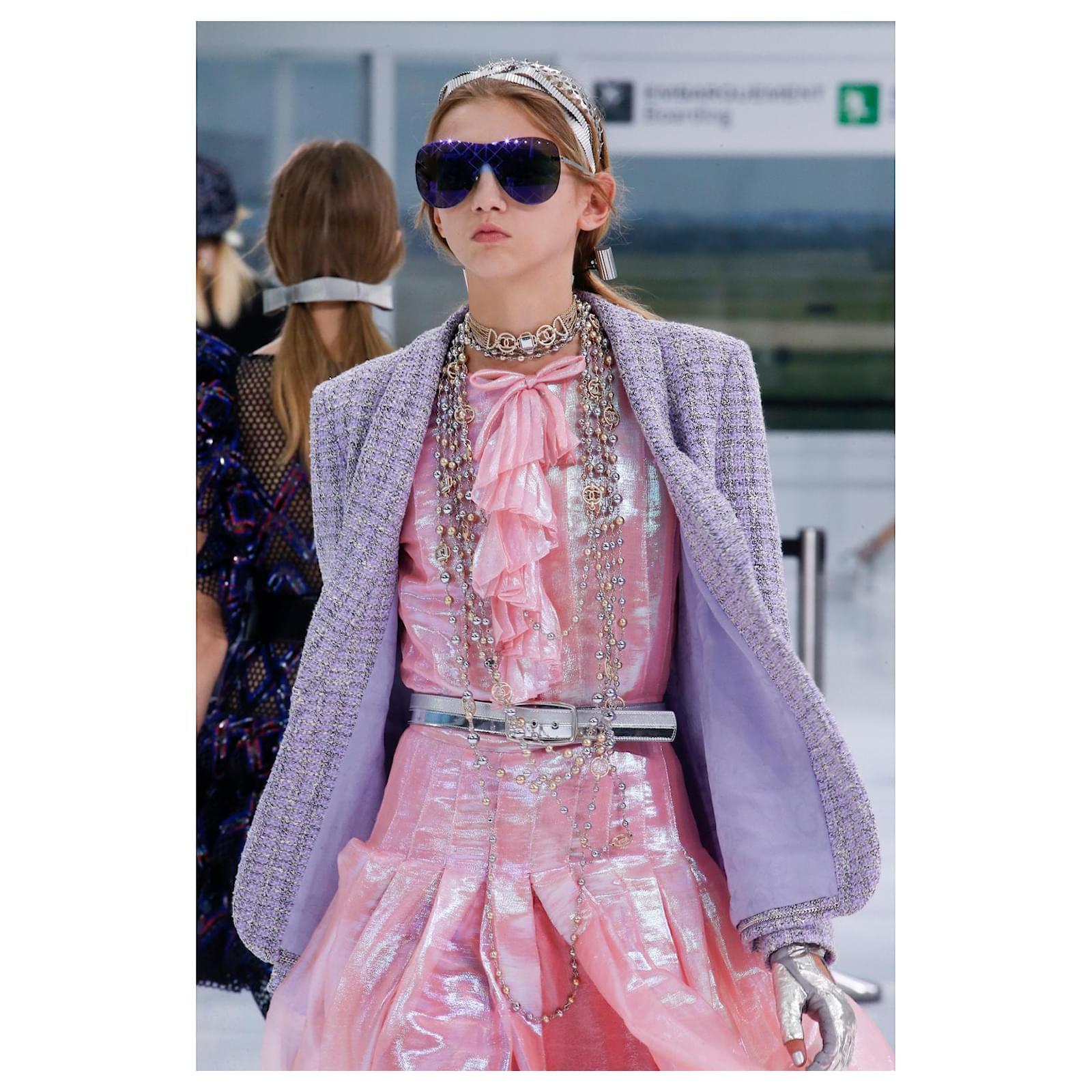 Chanel Airport Runway Lavender Tweed Jacket In Excellent Condition For Sale In Dubai, AE