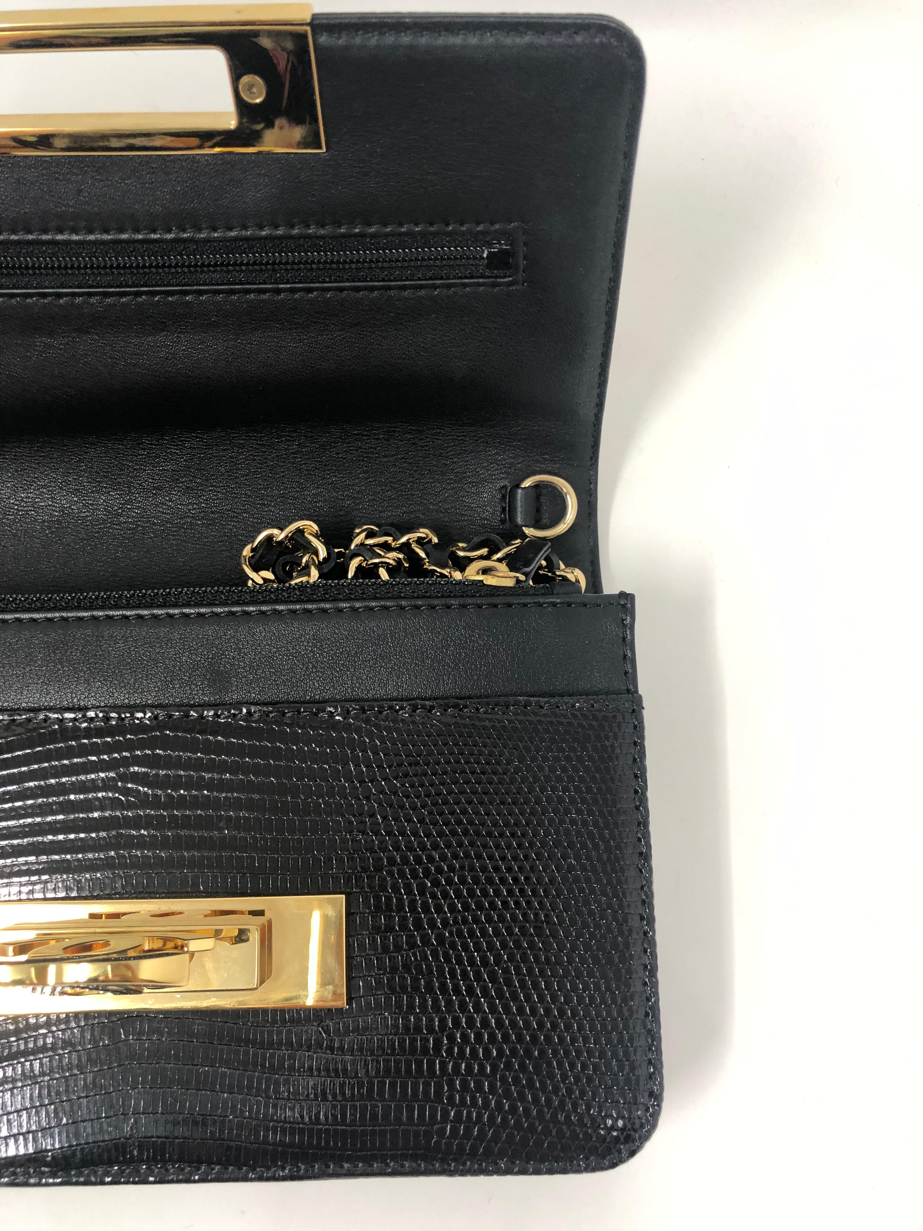 Chanel Alligator Clutch/ Crossbody Bag In New Condition In Athens, GA