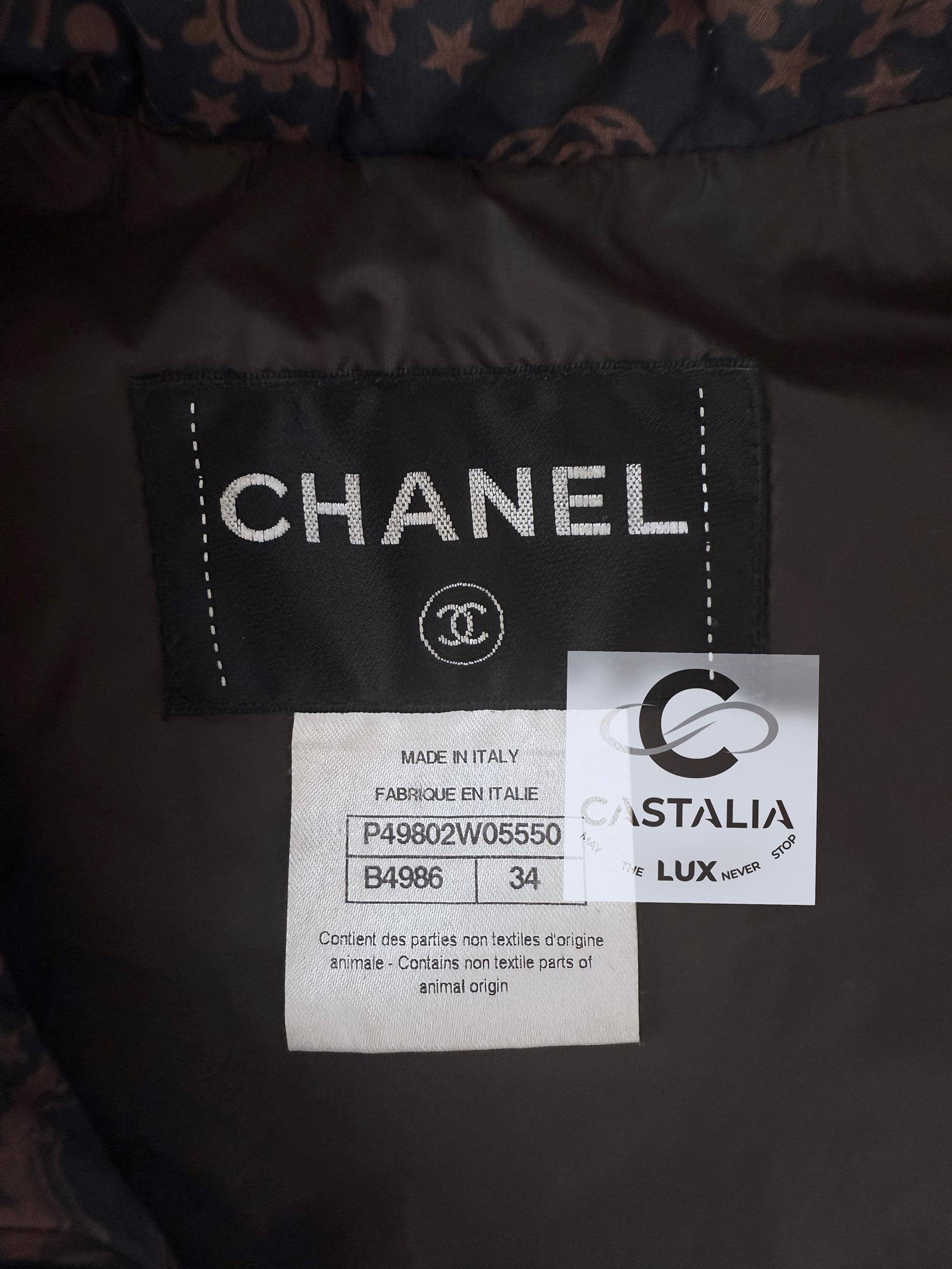 Gilet Chanel American Mythos CC Logo Relic 34 FR in vendita 7