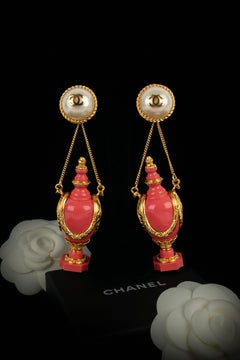 Chanel 'amphora' earrings