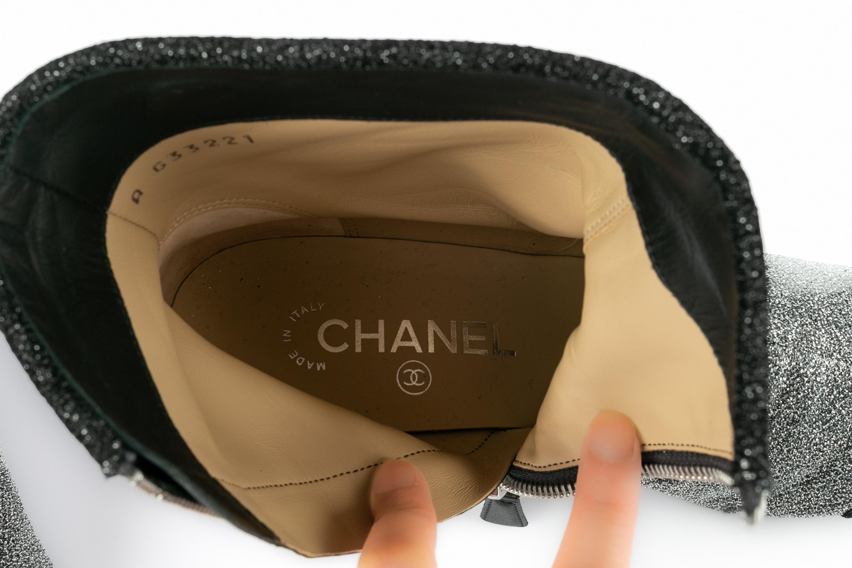 Stivaletti Chanel in vendita 5