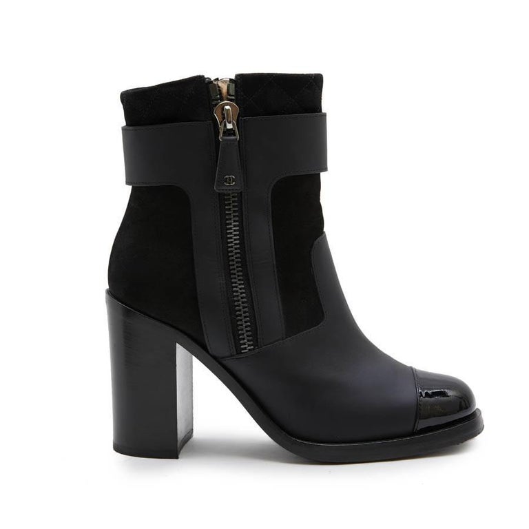 CHANEL Ankle Boots in Black Leather Size 38.5EU at 1stDibs