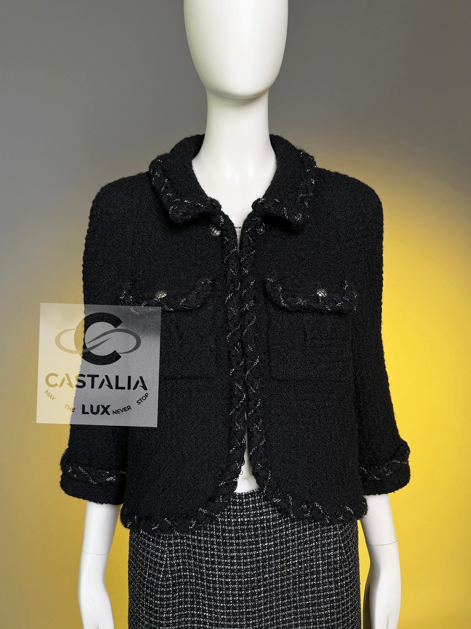 Femenino o masculino Chaqueta de tweed negra con adornos de cadenas estilo Chanel Anna Wintour 38 FR en venta
