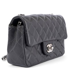CHANEL Anthrazitgraue und gesteppte Leder RECTANGULAR MINI FLAP Umhängetasche