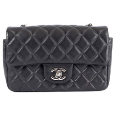 CHANEL Anthrazitgraue und gesteppte Leder RECTANGULAR MINI FLAP Umhängetasche