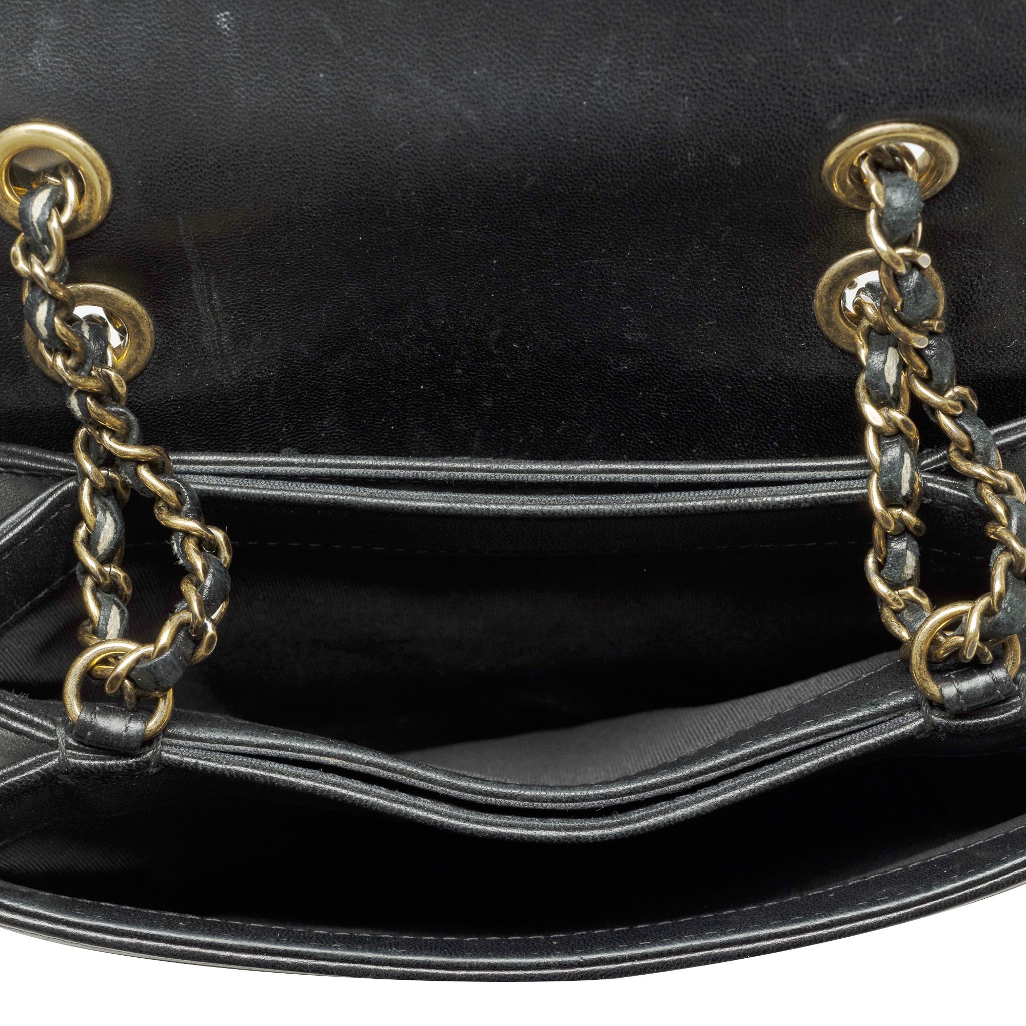 Chanel  Antico full flap shoulder bag in black lambskin, PGHW For Sale 5