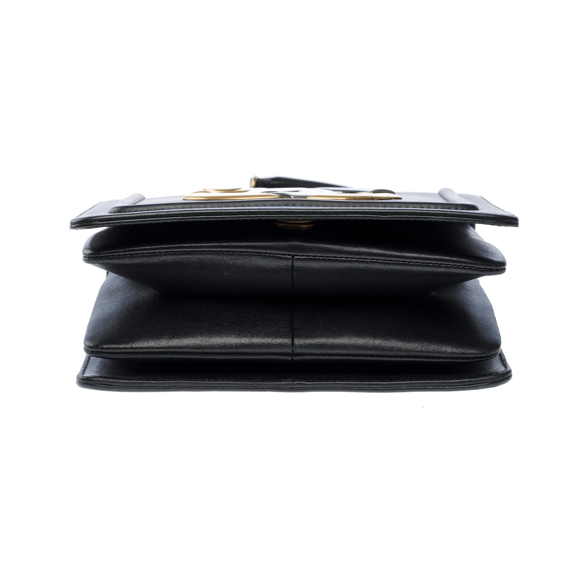 Chanel  Antico full flap shoulder bag in black lambskin, PGHW For Sale 7