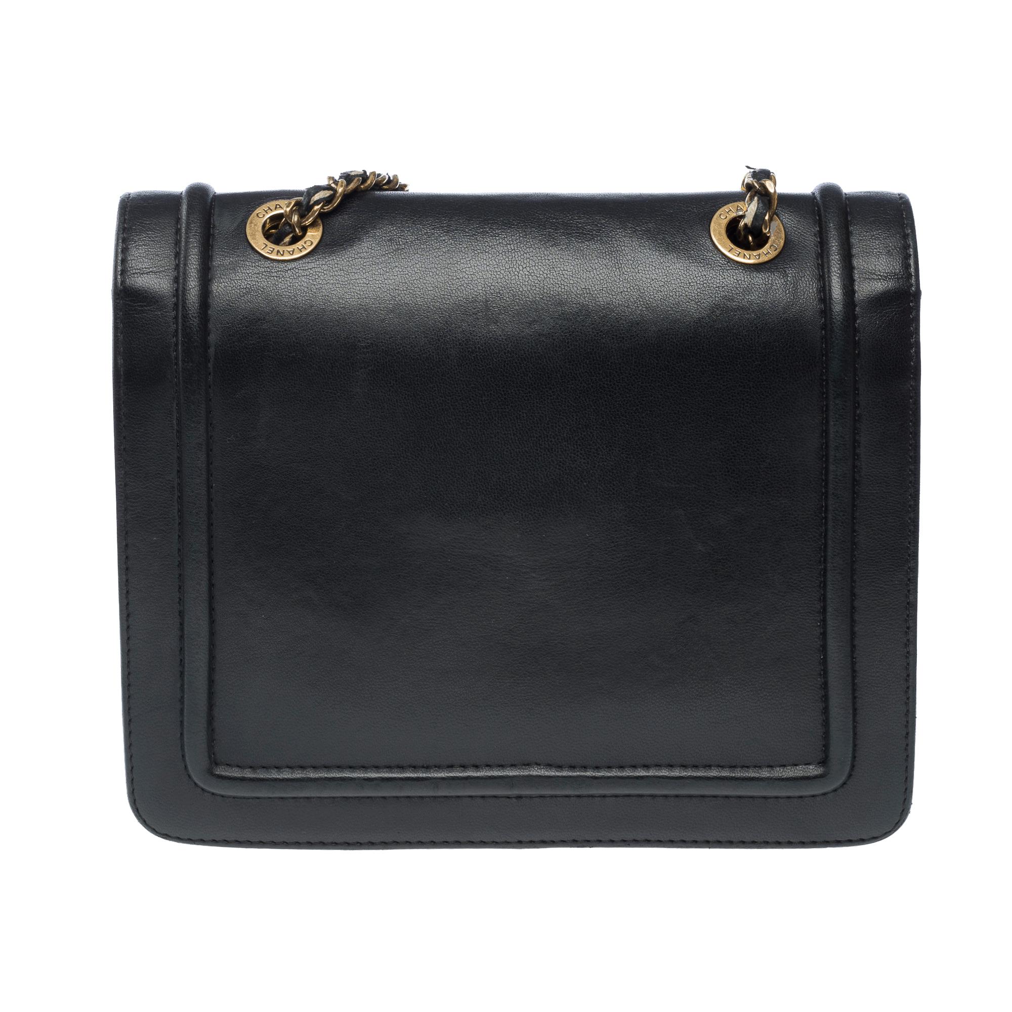 Women's Chanel  Antico full flap shoulder bag in black lambskin, PGHW For Sale