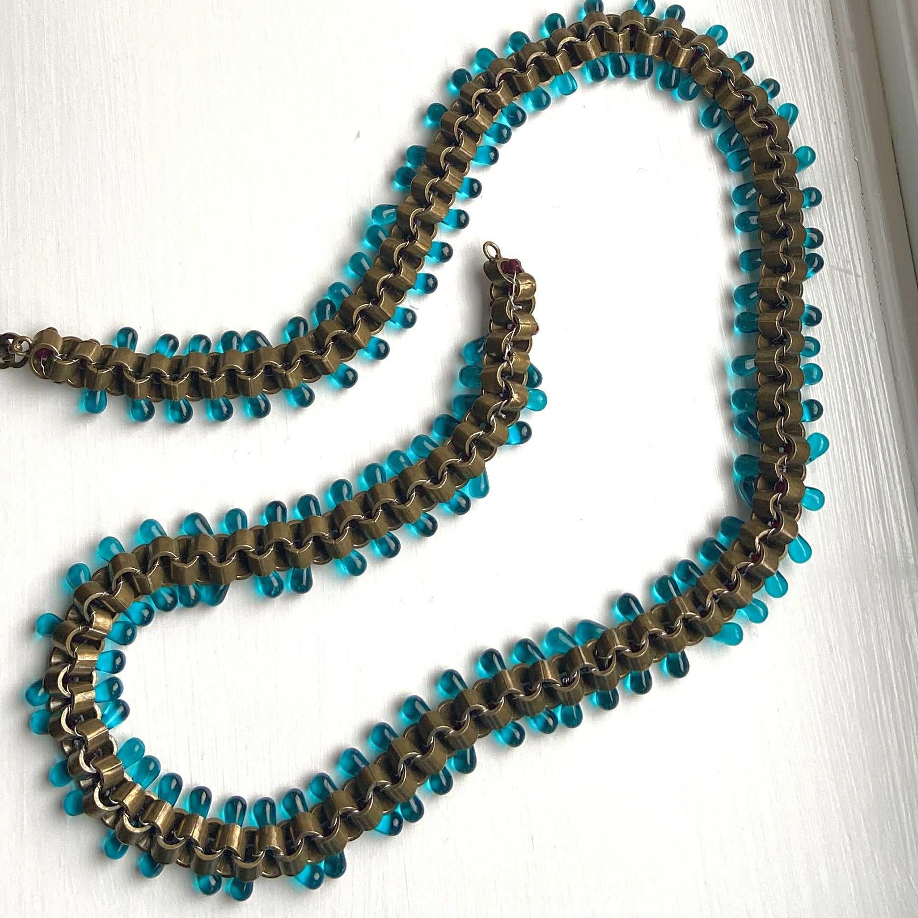 Cintura/collana di perline Chanel color acquamarina In condizioni buone in vendita a Warminster, GB