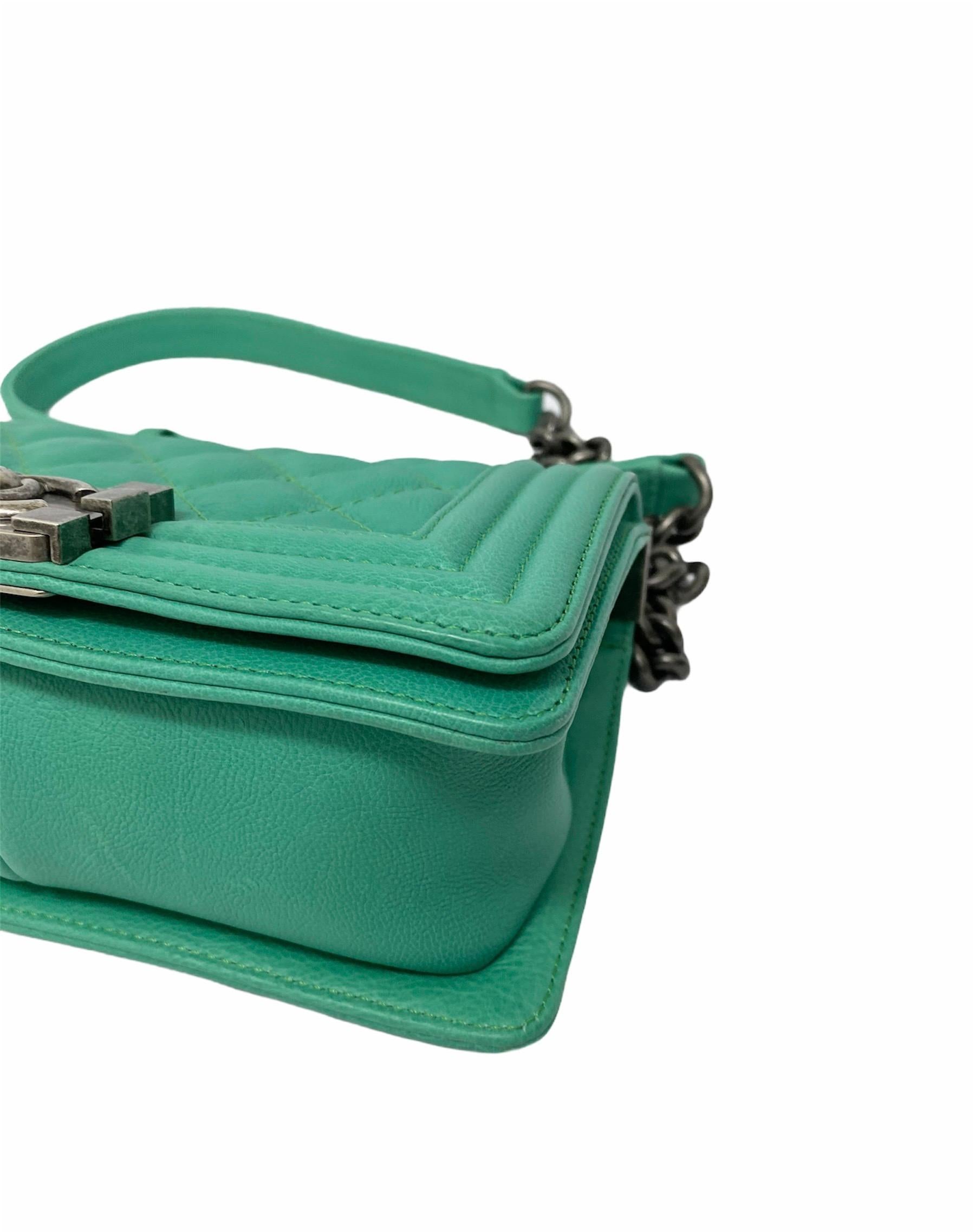 Women's Chanel Aquamarine Green Leather Boy Bag For Sale