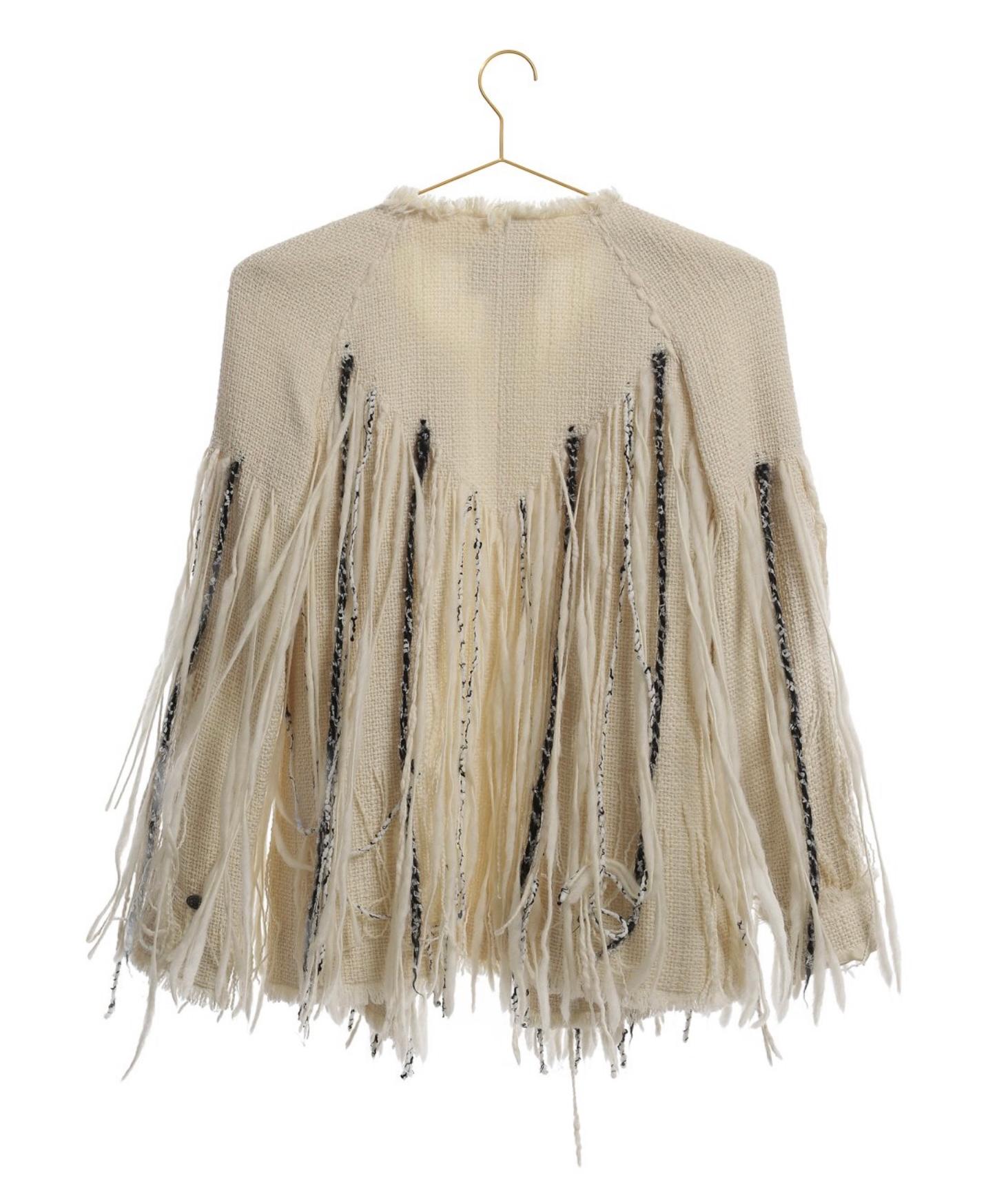 Chanel Arctic Collection Runway Fringe Tweed Ensemble 38 FR in vendita 5