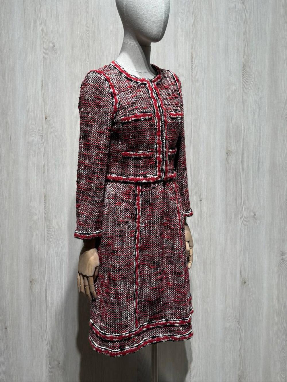 Campaigner Chanel Arctic Ice Abito in tweed Lesage 5
