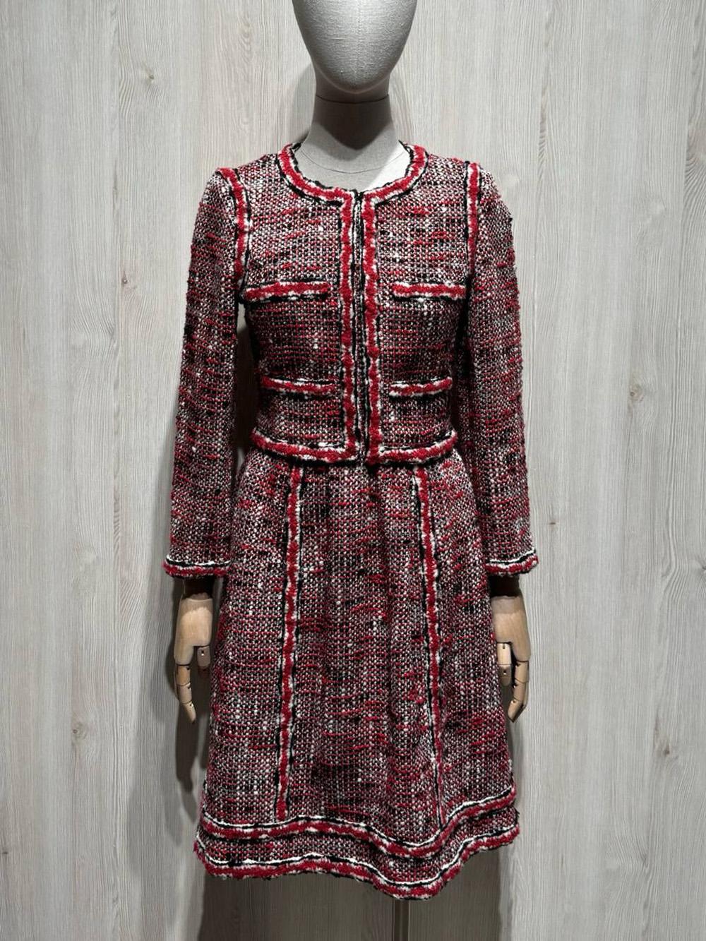 Campaigner Chanel Arctic Ice Abito in tweed Lesage 4