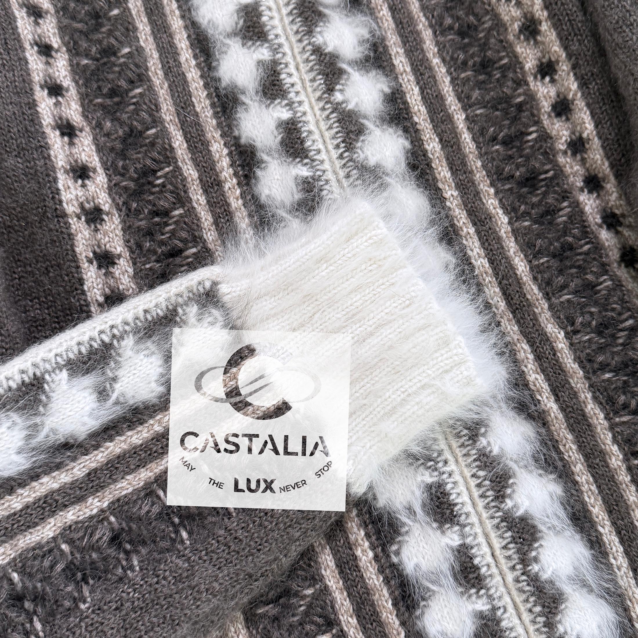 Chanel Arctic Ice Iconic Fluffy Cardigan 42 FR in vendita 10