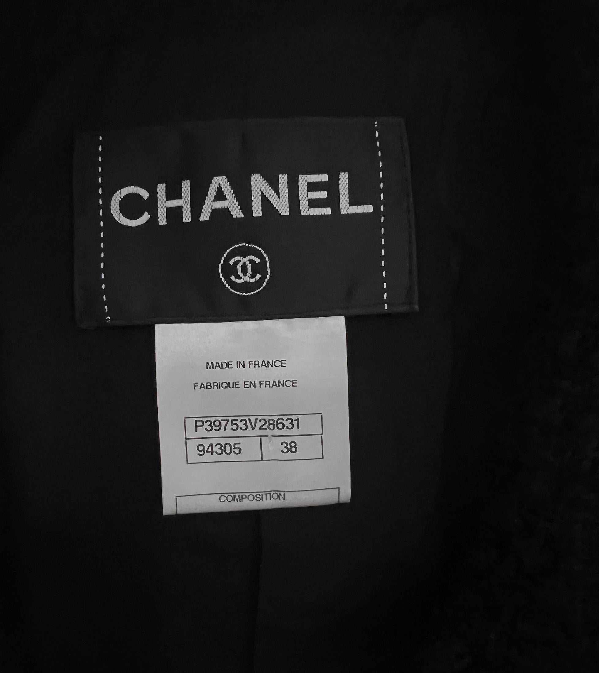 Chanel Arctic Ice Zeitlos Schwarz Tweed Jacke 38 FR im Angebot 10