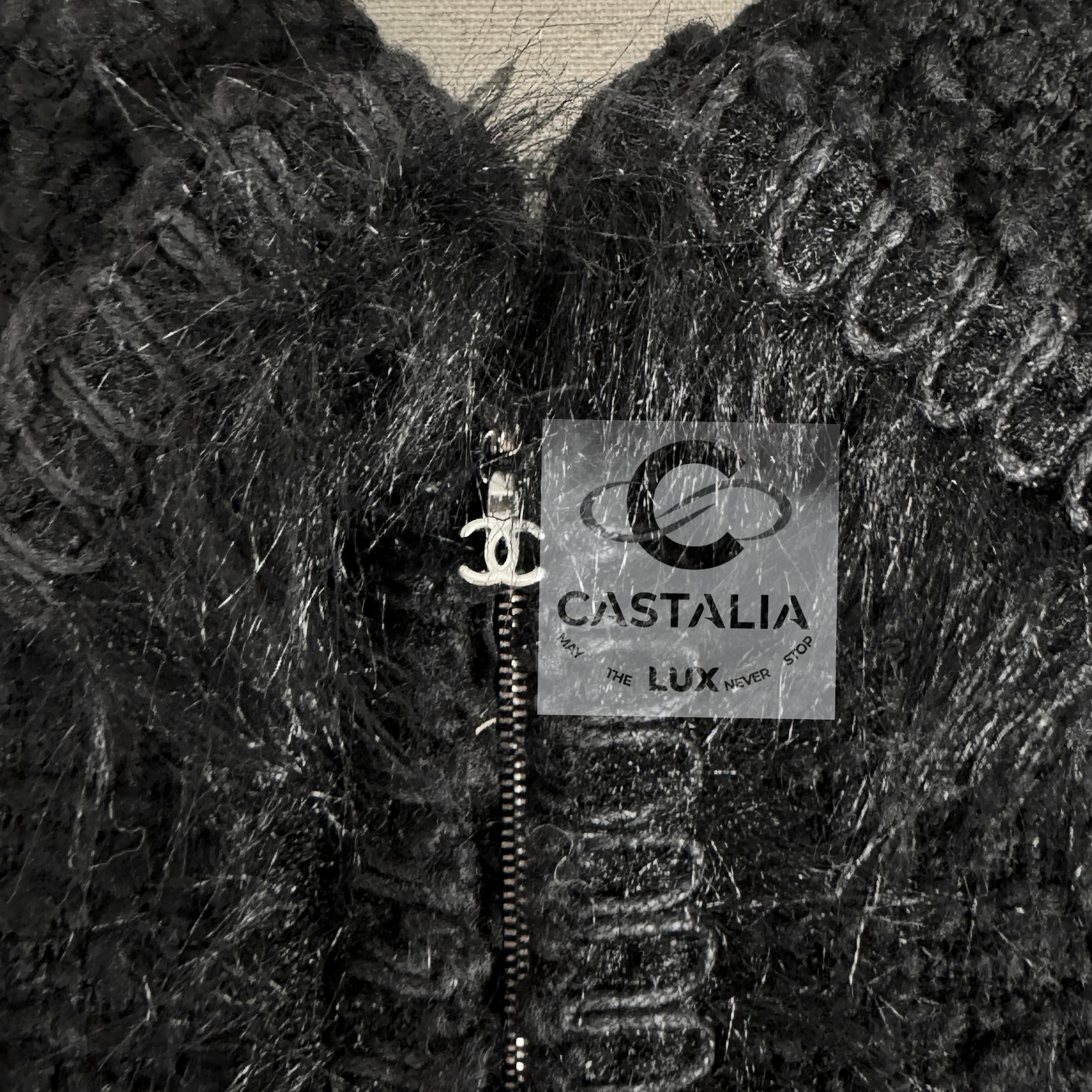 Chanel Arctic Ice Zeitlos Schwarz Tweed Jacke 38 FR im Angebot 4