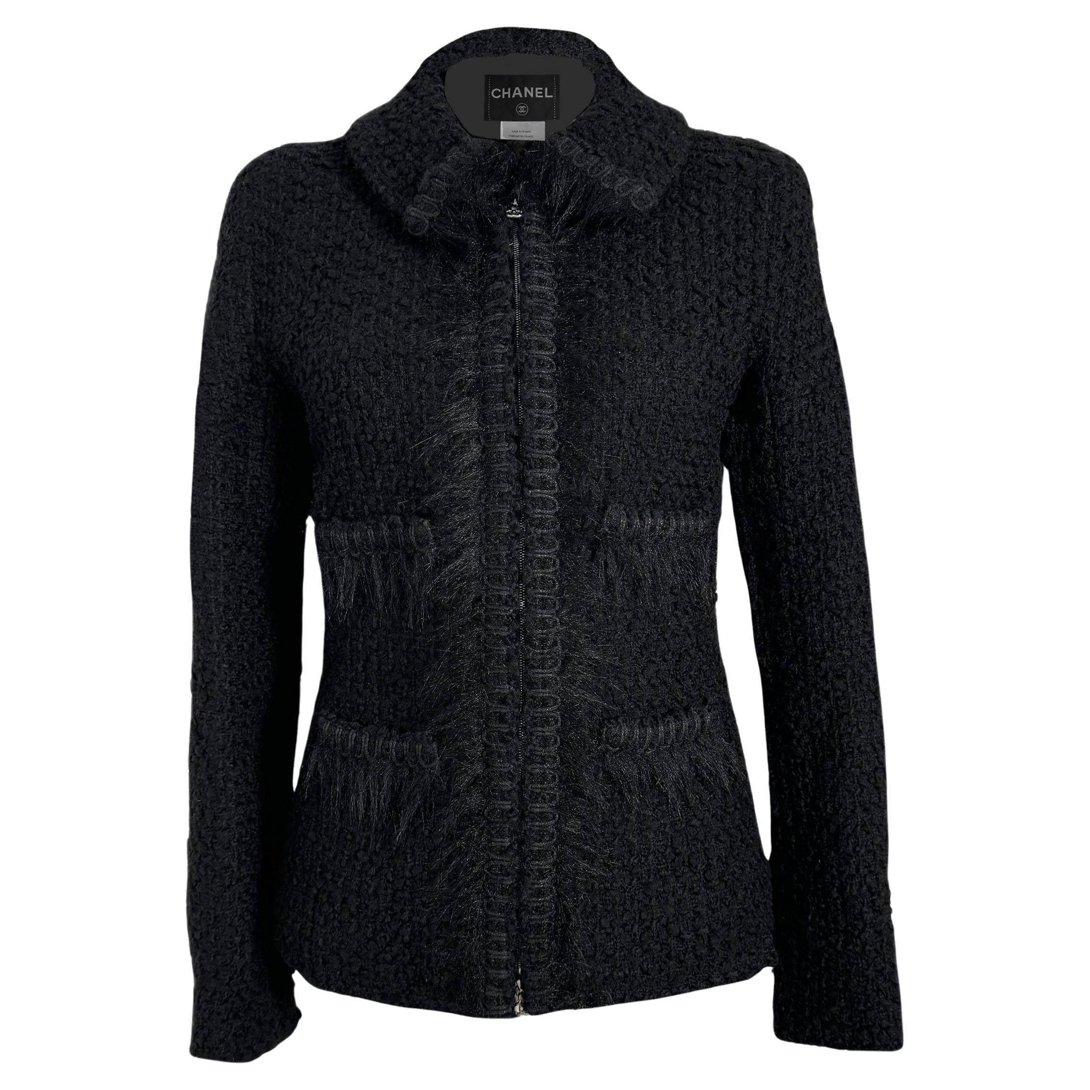 Chanel Arctic Ice Zeitlos Schwarz Tweed Jacke 38 FR im Angebot