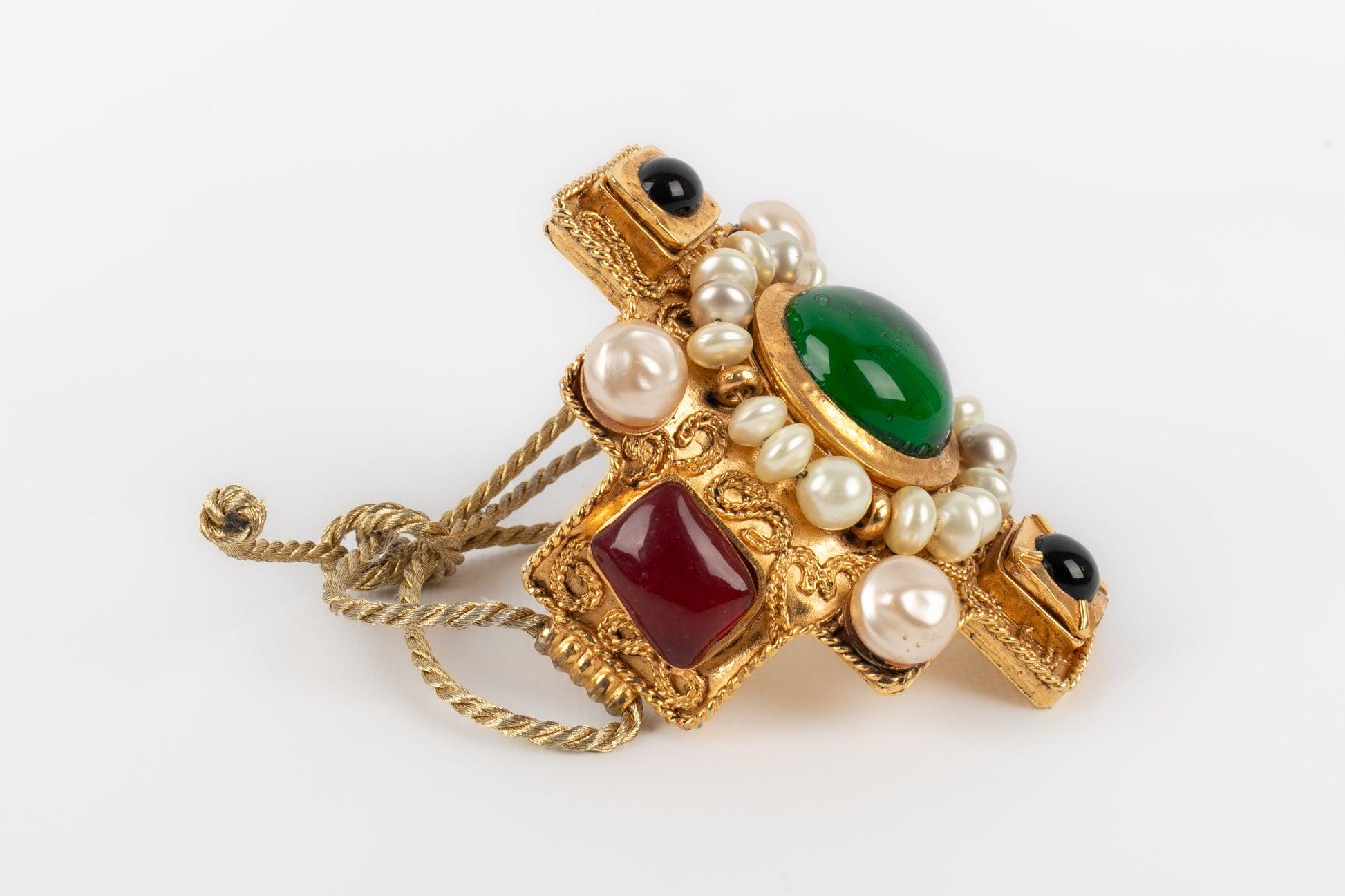 Chanel Arm Bracelet in Golden Metal, 1990/1991 3
