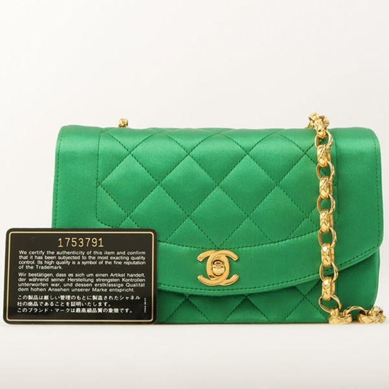 Chanel Around 1990 Made Silk Satin Diana Flap Bijou Chain Bag Mini Green 5