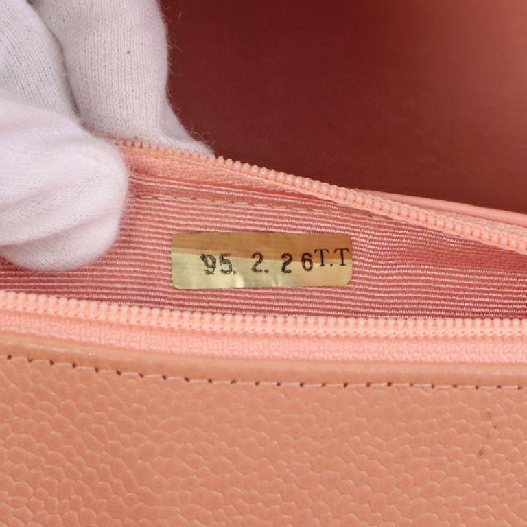 Chanel Around 1995 Made Caviar Skin Diana Flap Chain Bag 25cm Baby Pink For Sale 10