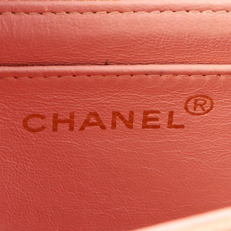 Chanel Around 1995 Made Caviar Skin Diana Flap Chain Bag 25cm Baby Pink For Sale 16