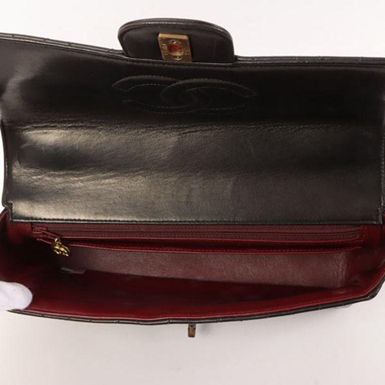 Chanel Around 1995 Made Tortoiseshell Classic Flap Chain Bag 25Cm Black For Sale 2