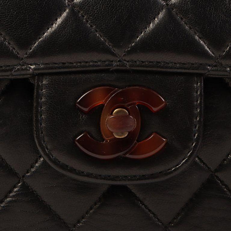 Chanel Around 1995 Made Tortoiseshell Classic Flap Chain Bag 25Cm Black For Sale 3
