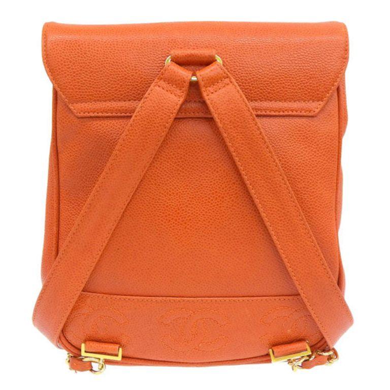 Chanel Around 1997 Made Caviar Skin Turn-Lock Backpack Orange

Additional information:
Measurements: H 24 x W 21 x D 10 cm 
Shoulder drop: 76 cm

This item has been used and may have some minor flaws.