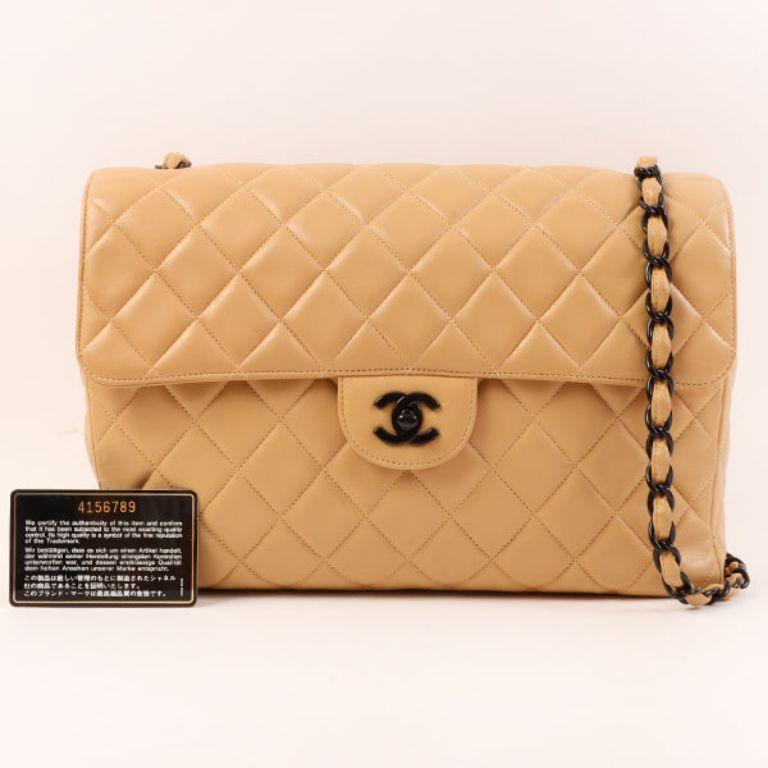 Chanel Around 1997 Made Classic Flap Turn-Lock Chain Bag Jumbo Beige/Black For Sale 7