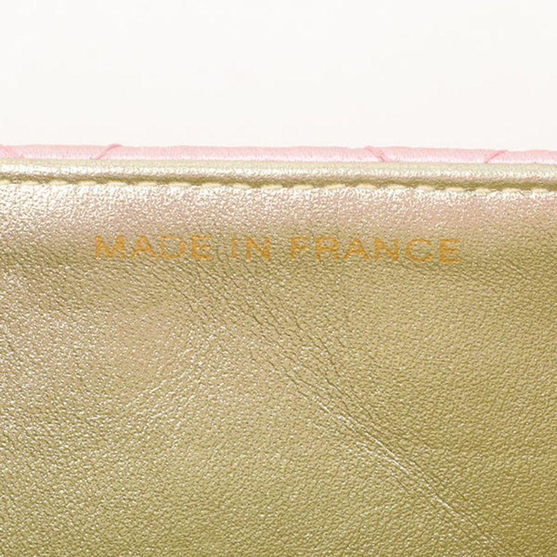 Chanel um 1997 gemacht Seide Fleck klassische Klappe Kette Tasche Mini rosa im Angebot 1
