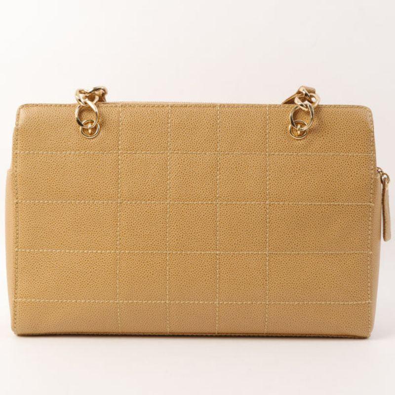 Chanel Around 2001 Made Caviar Skin Square Turn-Lock Chocolate Bar Shoulder Bag In Good Condition For Sale In London, GB