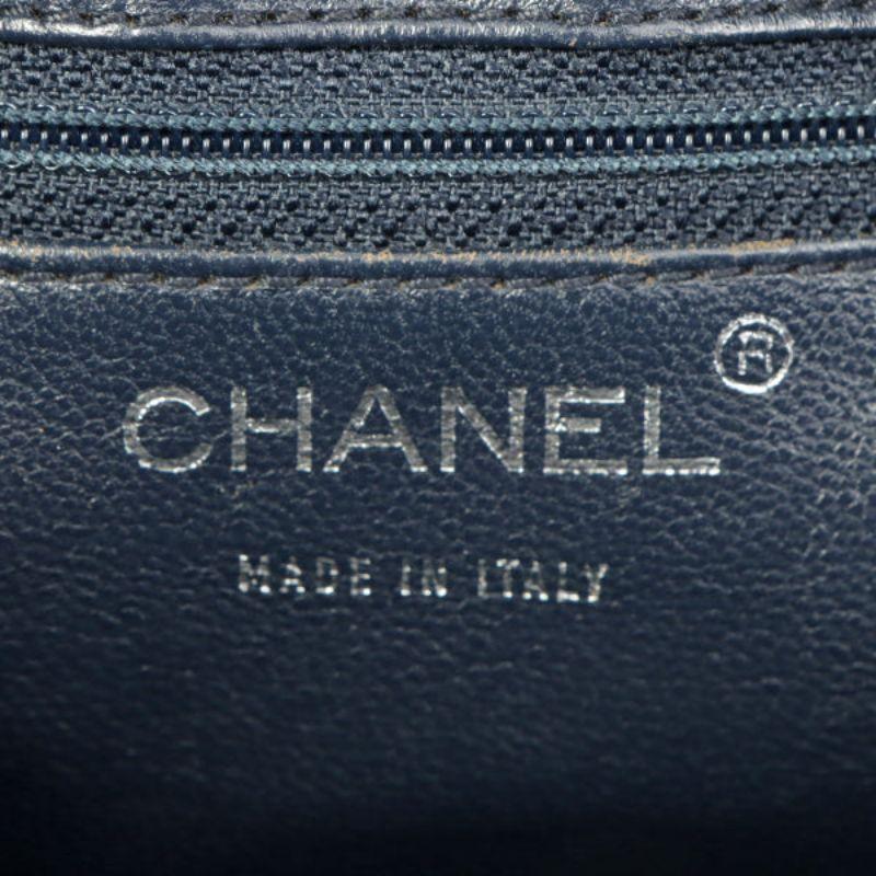 Chanel Around 2001 Made Chocolate Bar Stitch Cc Mark Plate Chain Bag Dark Navy 6