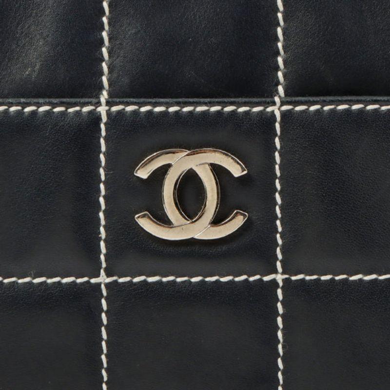 Chanel Around 2001 Made Chocolate Bar Stitch Cc Mark Plate Chain Bag Dark Navy 9